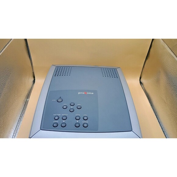 Proxima DP2000s 1000 Lumens 400:1 Contrast LCD Projector With Manual and Case - Picture 5 of 11